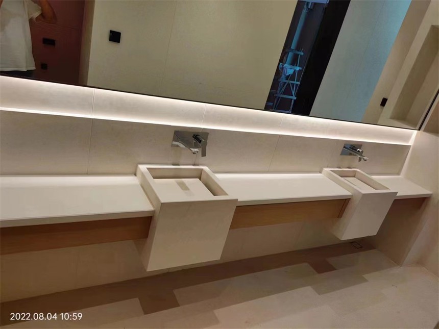 Cream pinta for bathroom Cream pinta for bathroom